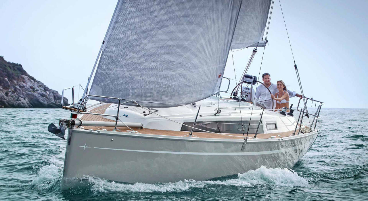 Bareboat-Vermietung Kroatien Bavaria 33