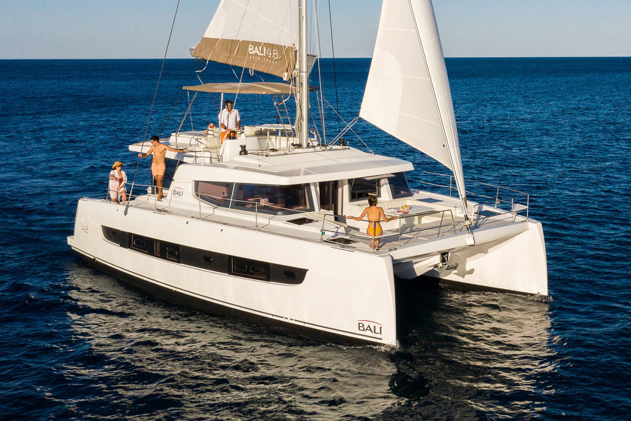 Charter de Catamarán en Croacia con Capitán