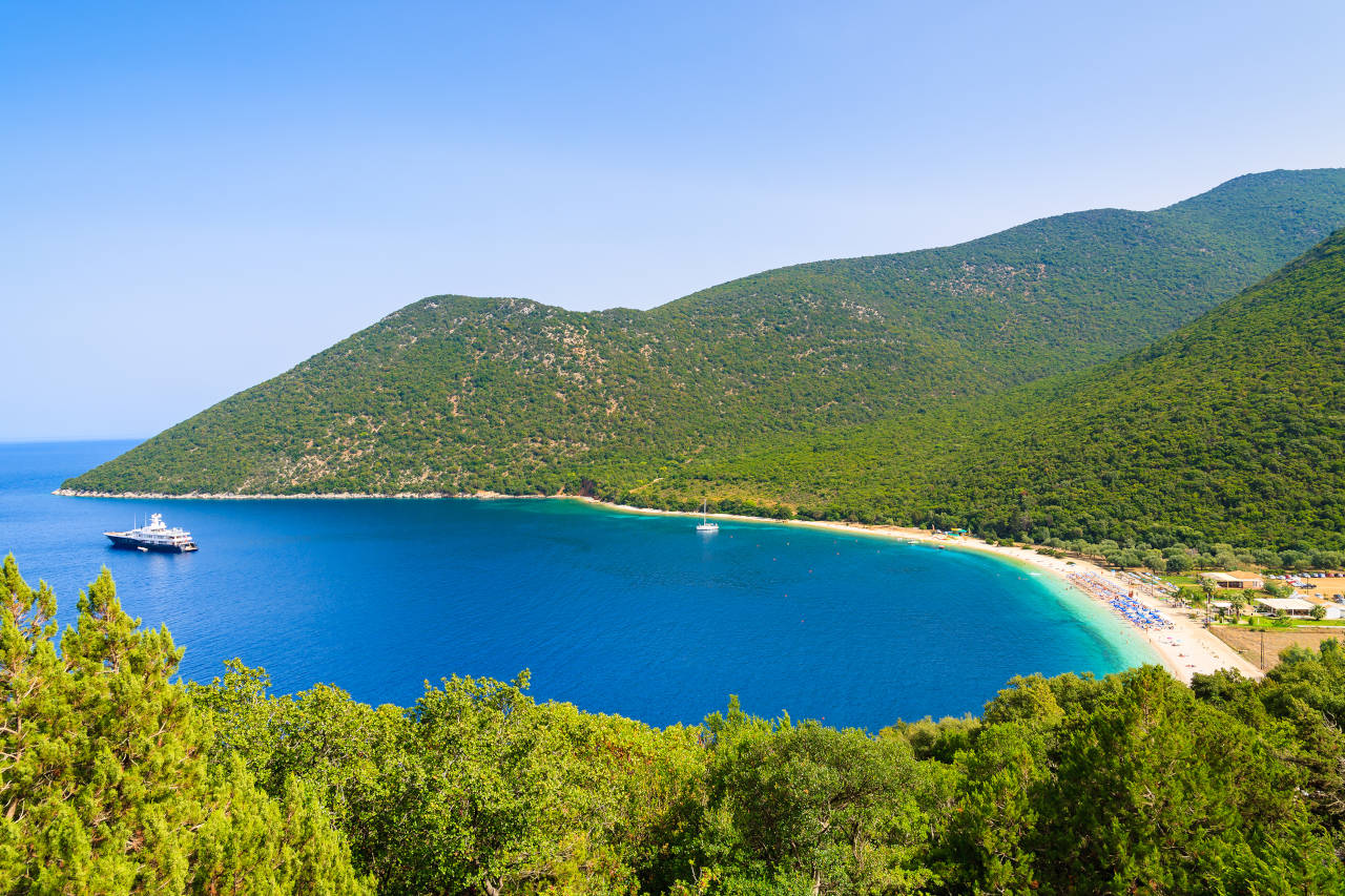 Yacht charter Ionian sea-14 Days of Coastal Magic: Sailing the Idyllic Ionian Archipelago