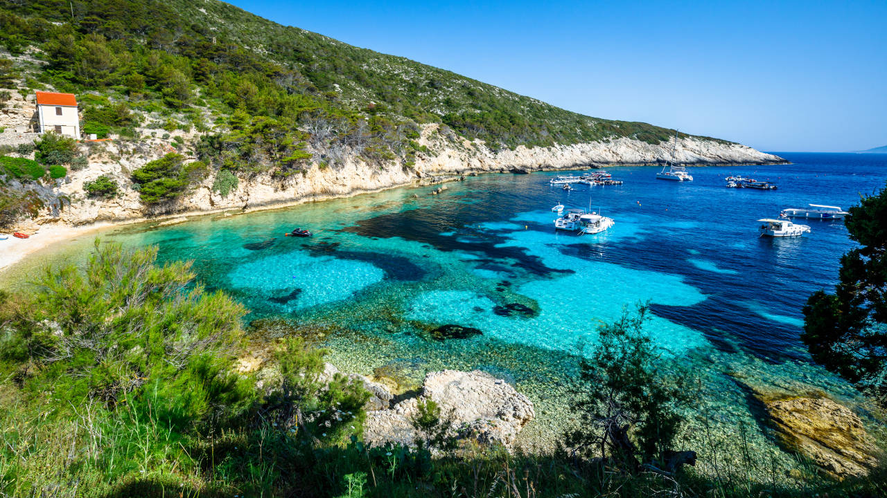 Yacht charter Split Croatia- The Best of Croatia: A 14-Day Sailing Adventure from Split to Dubrovnik and Beyond