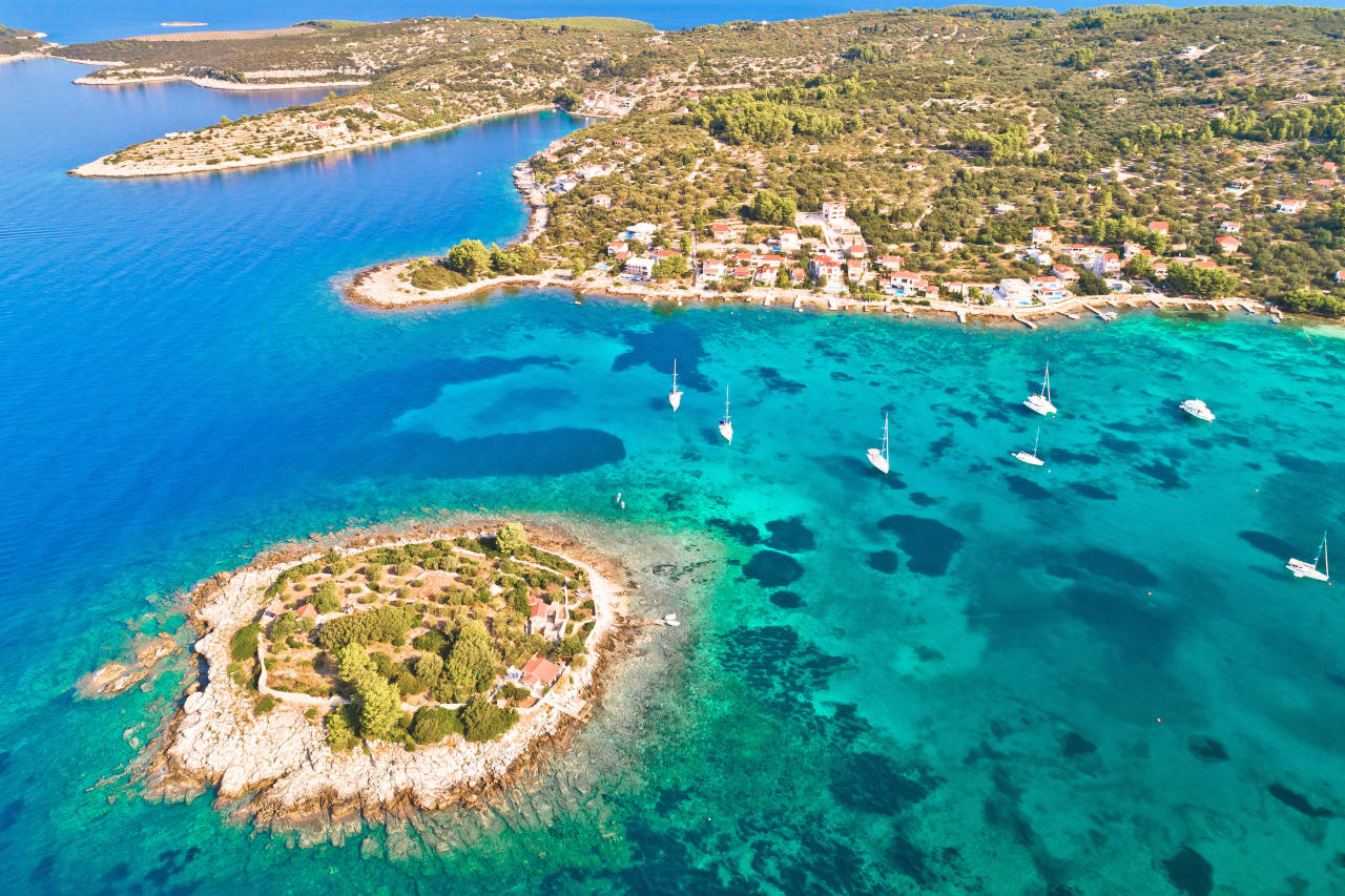 Yacht charter Split Croatia- The Best of Croatia: A 14-Day Sailing Adventure from Split to Dubrovnik and Beyond