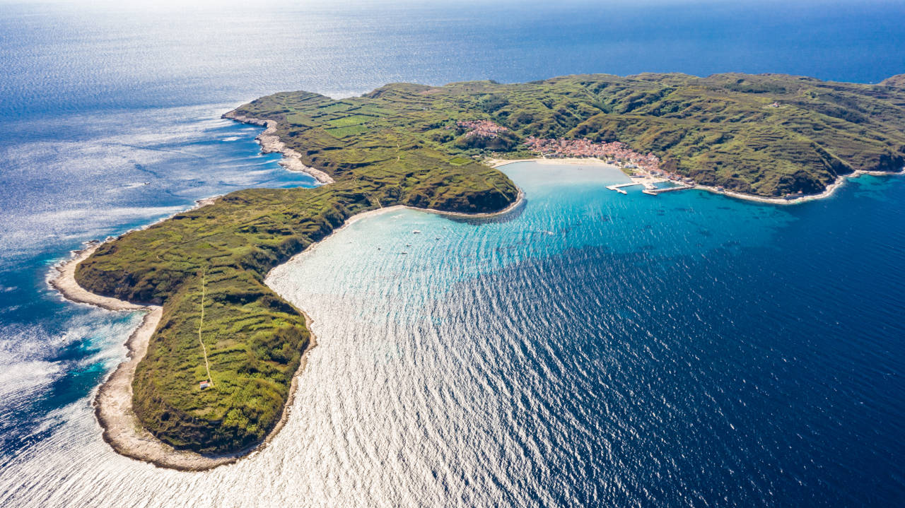 Enthüllung der Wunder der Nordadria: Yachtcharter-Abenteuer von Zadar oder Pula 