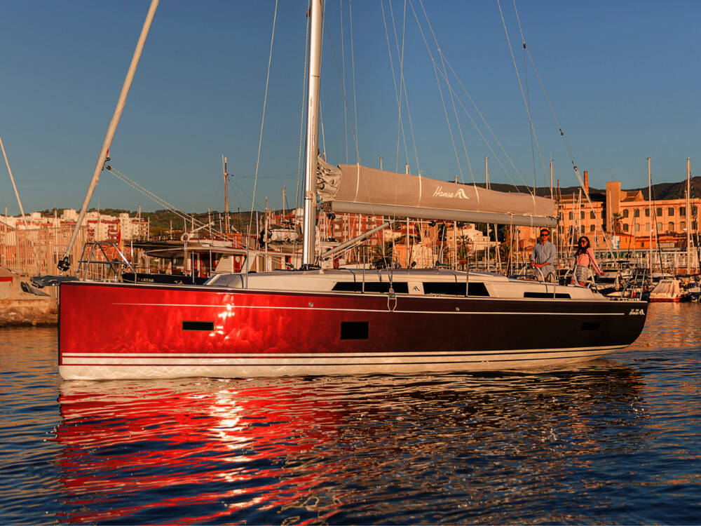 Dubrovnik Yacht Charter: Embrace the Serenity of the Adriatic on a Luxurious Voyage