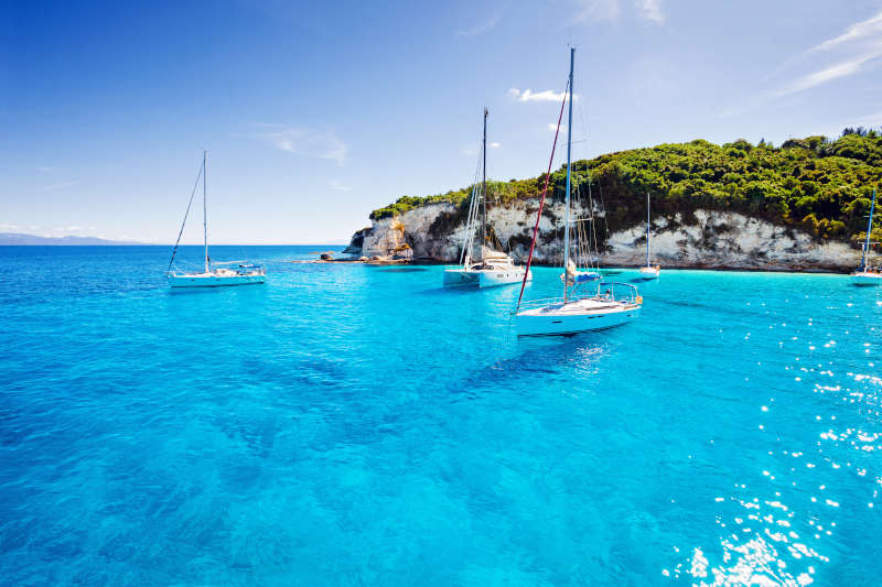 Yacht Charter in Greece: Exploring the Seas of Ancient Splendor