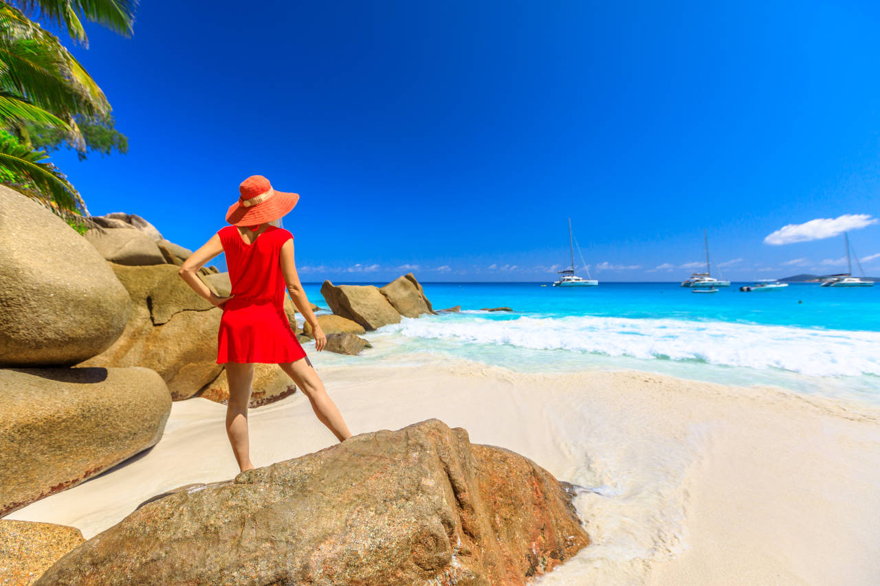 Seychelles Yacht Charter: Exploring Enchanting Destinations in Luxury