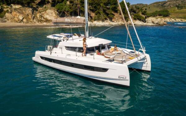 Bali 4.2 My Santa Irini