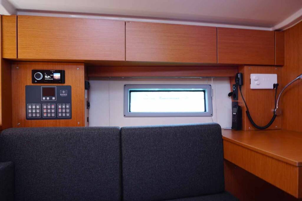 Bavaria C38 Talia