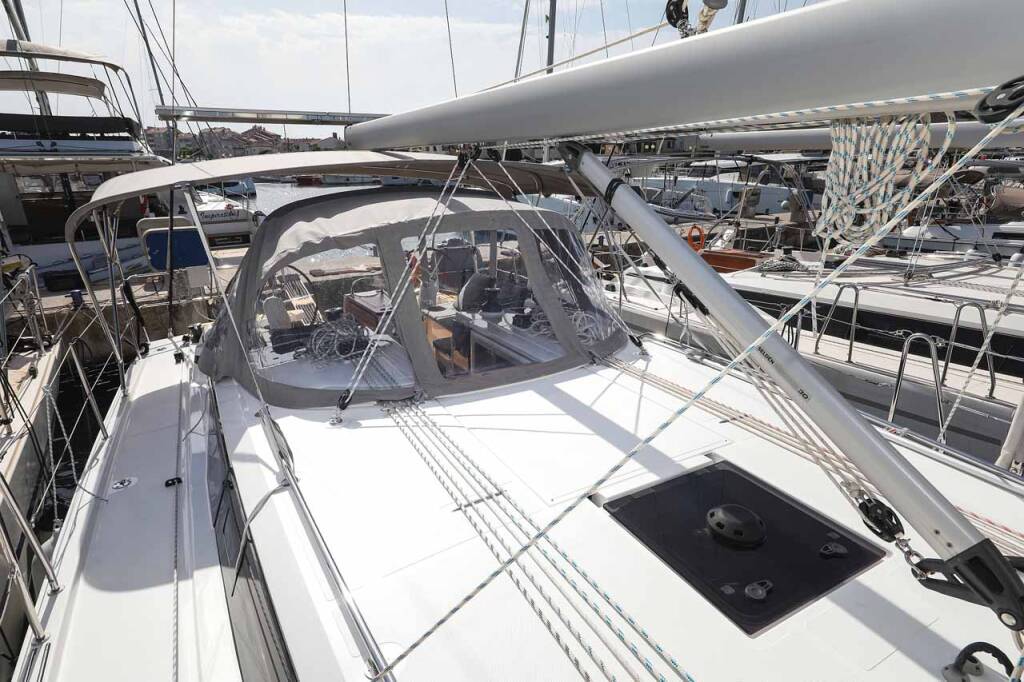 Bavaria C42 RUMBA