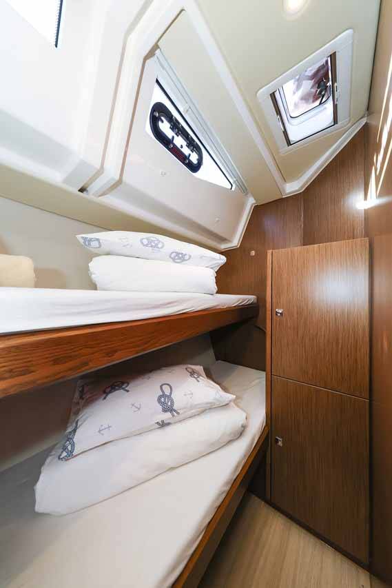 Bavaria C57 Style F-ONE