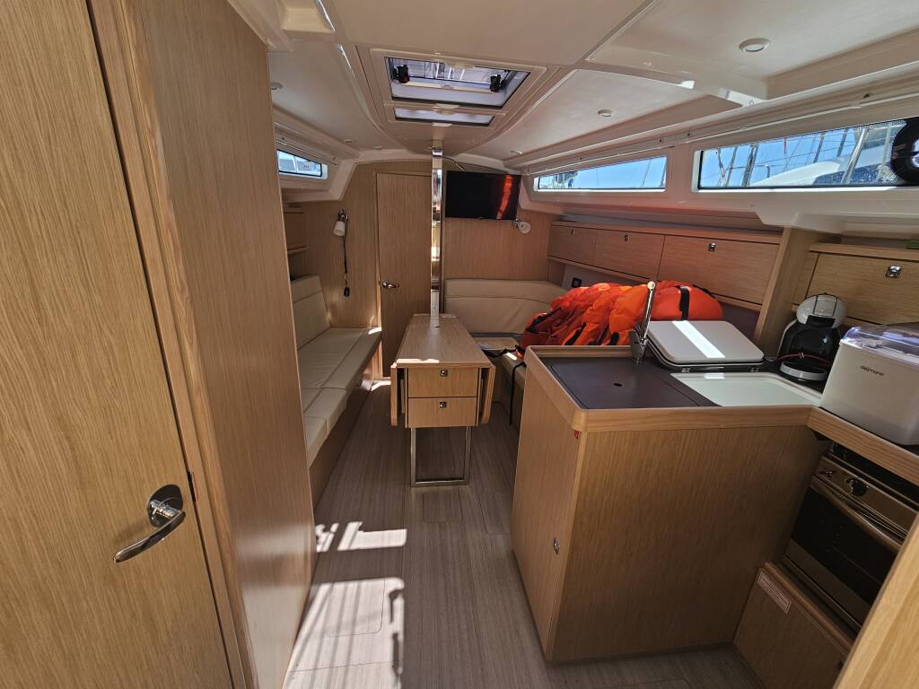 Bavaria Cruiser 34 Ella