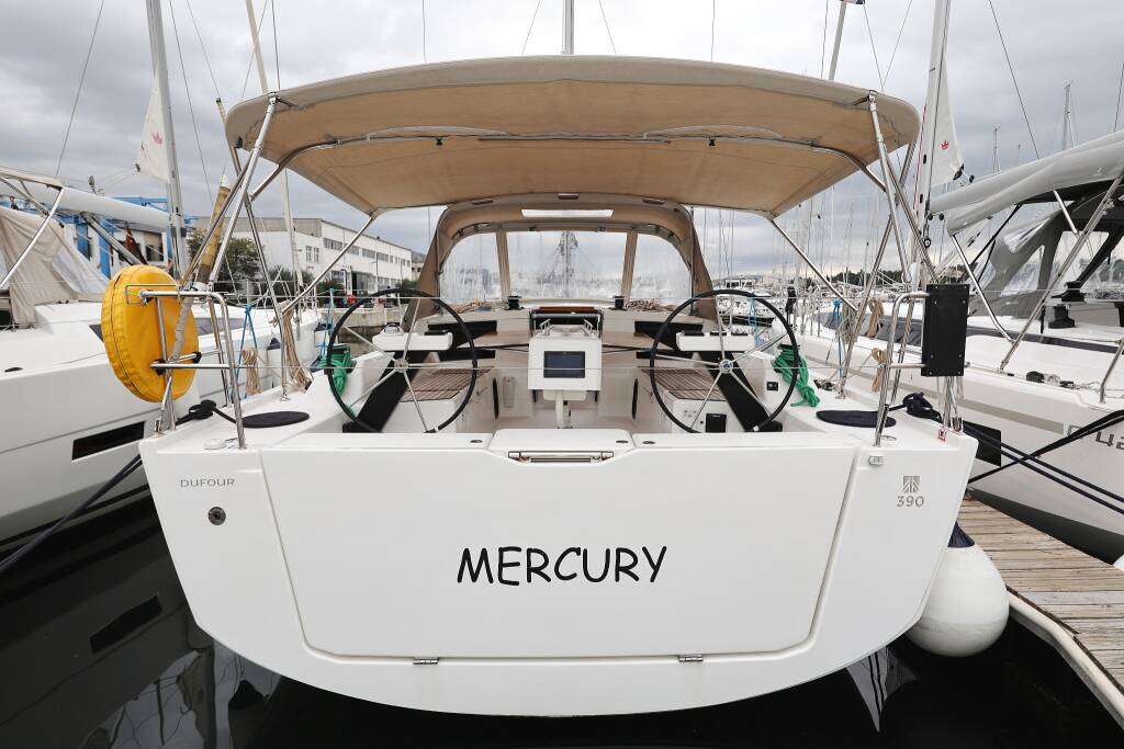 Dufour 390 GL Mercury