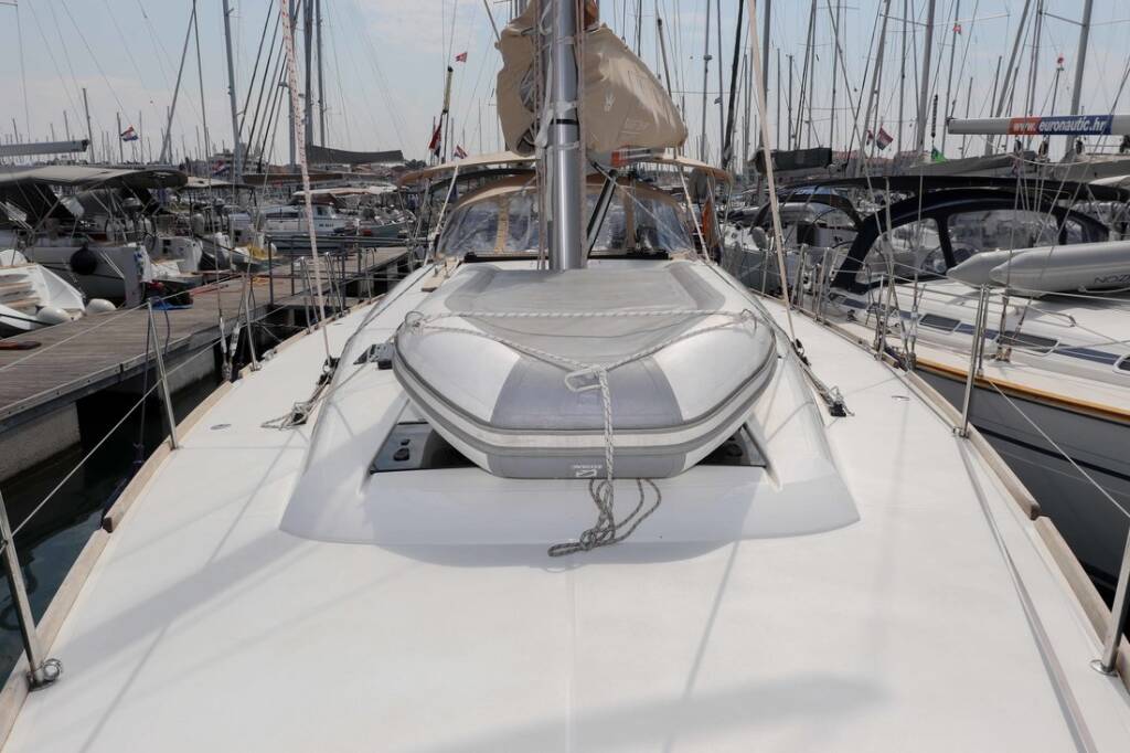 Sailing yacht Dufour 460 GL Eva
