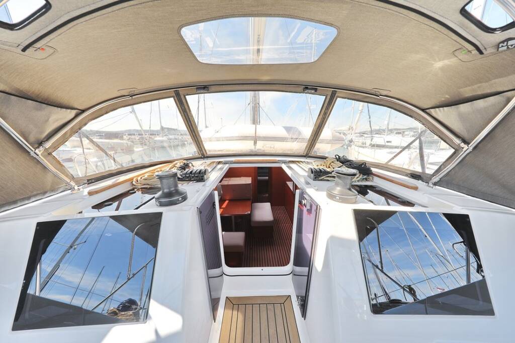 Sailing yacht Dufour 460 GL SunnyLife