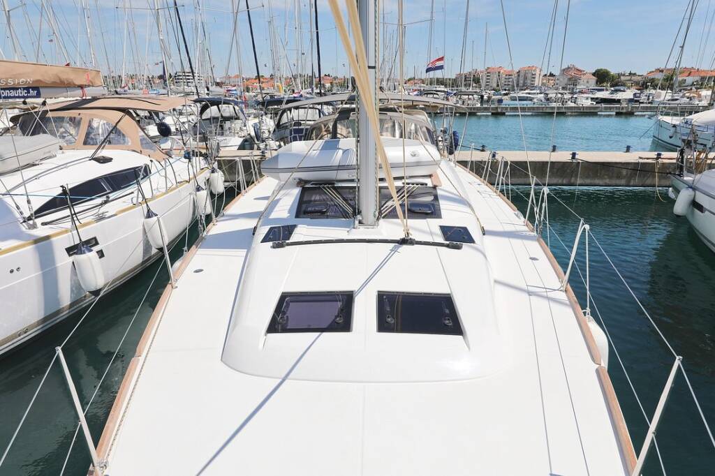 Dufour 460 GL SunnyLife