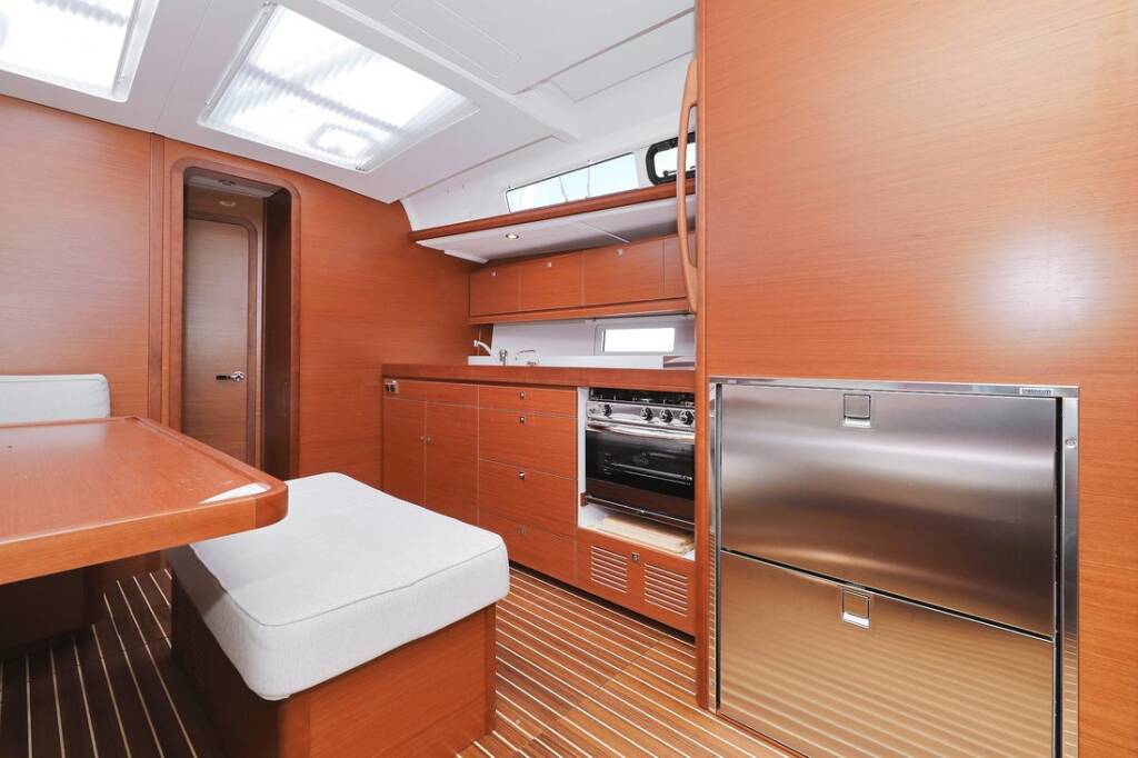 Dufour 460 GL SunnyLife