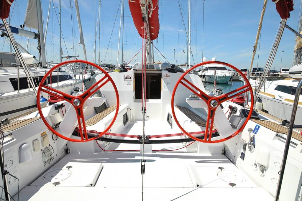 Sailing yacht Elan 350 Performance X-Ray