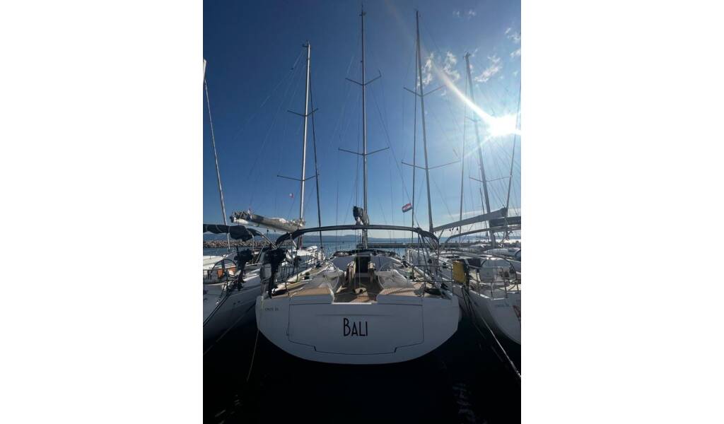 Sailing yacht Elan E6 Bali