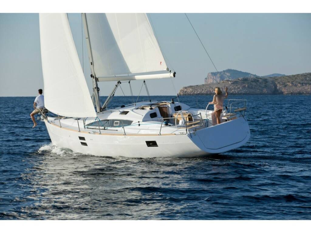 Sailing yacht Elan Impression 40 Atla