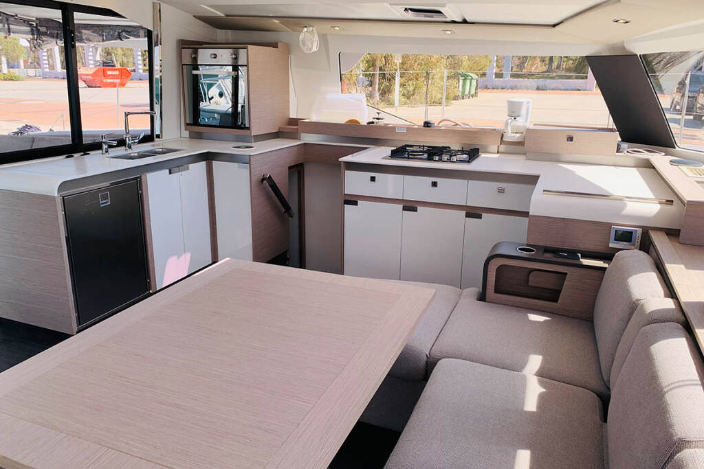 Fountaine Pajot Elba 45 Nahoa