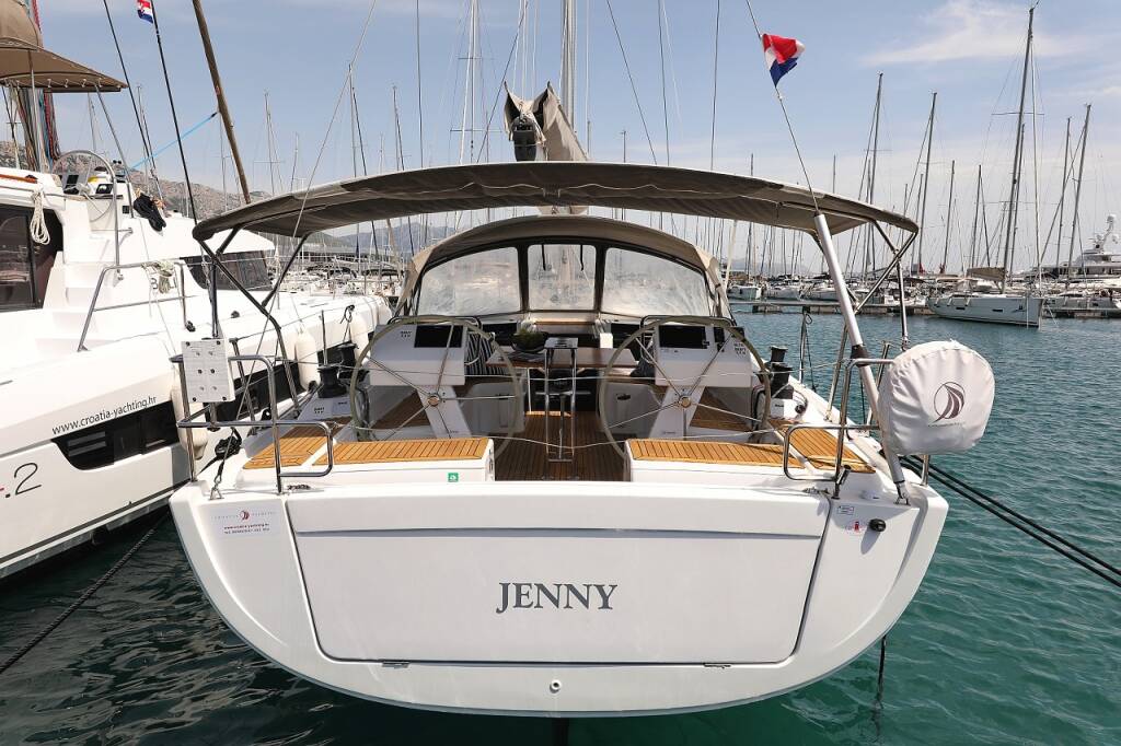 Sailing yacht Hanse 455 Jenny