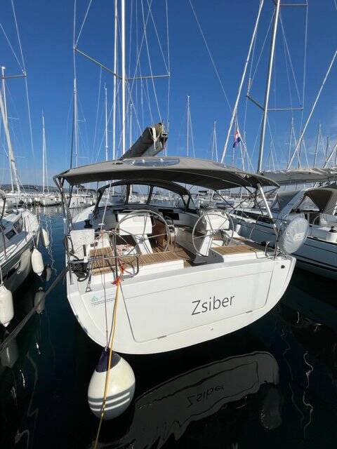 Sailing yacht Hanse 455 Zsiber