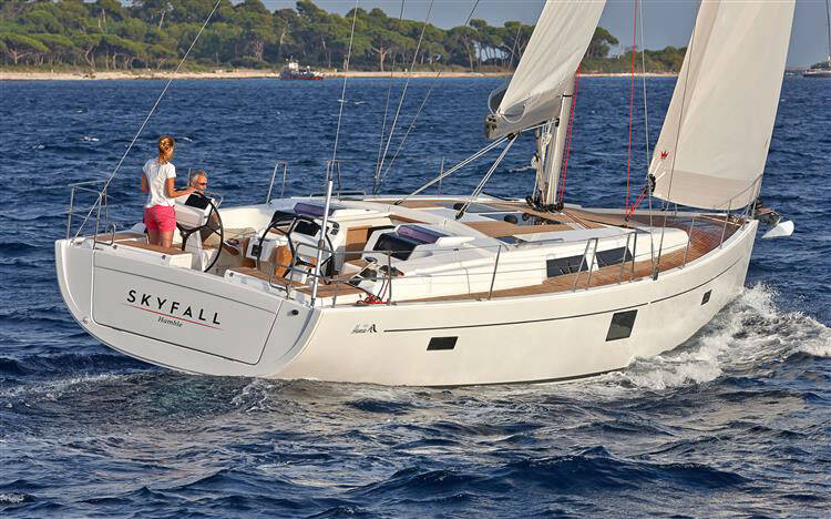 Sailing yacht Hanse 455 Skyfall