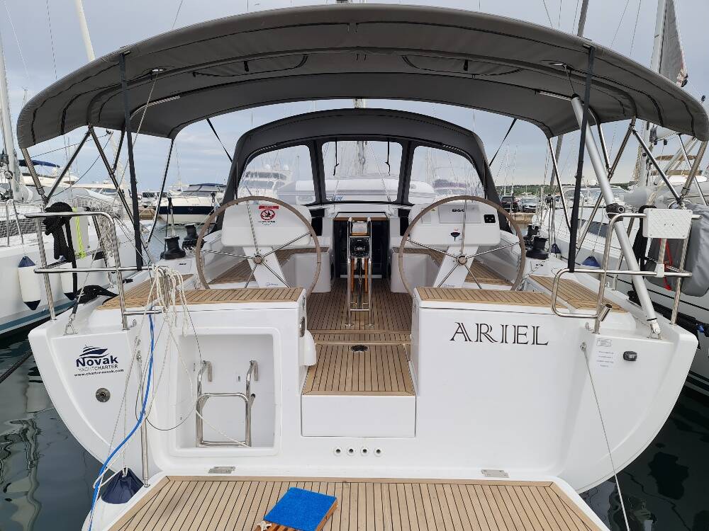 Sailing yacht Hanse 458 Ariel