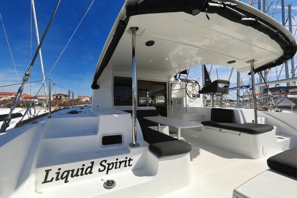 Lagoon 40 Liquid Spirit