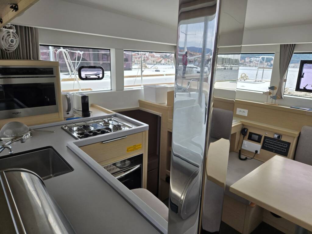 Lagoon 40 Lubina