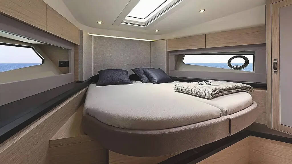Monte Carlo 52 Nora