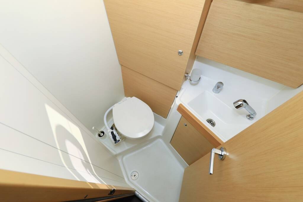 Oceanis 38.1 Reya