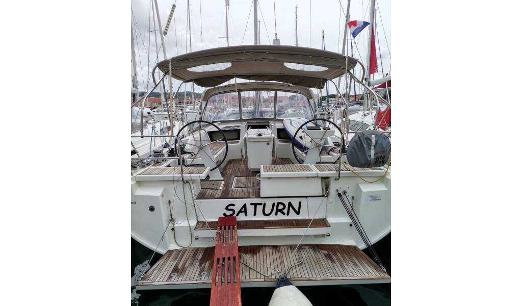 Sailing yacht Oceanis 46.1 Saturn