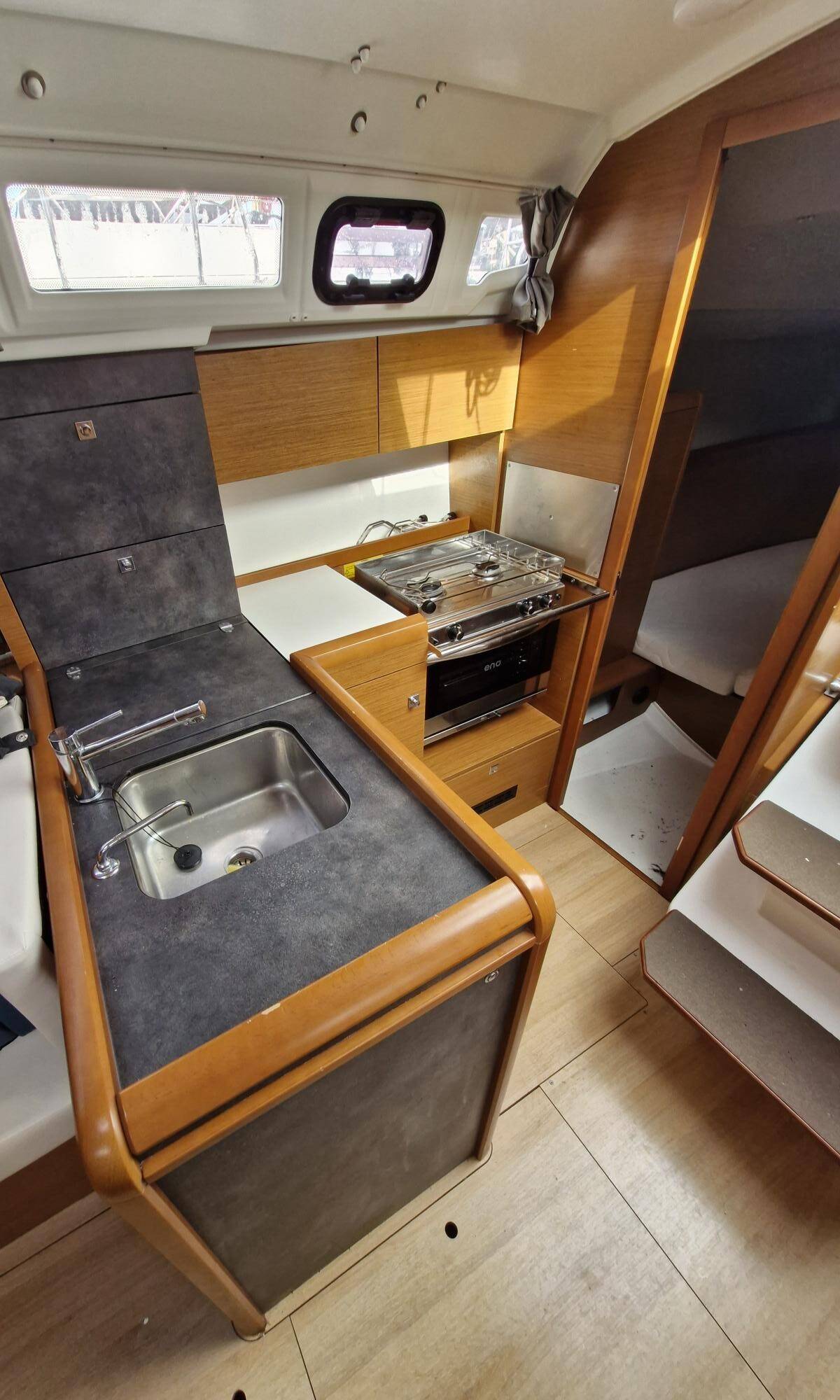 Sun Odyssey 349 Ana