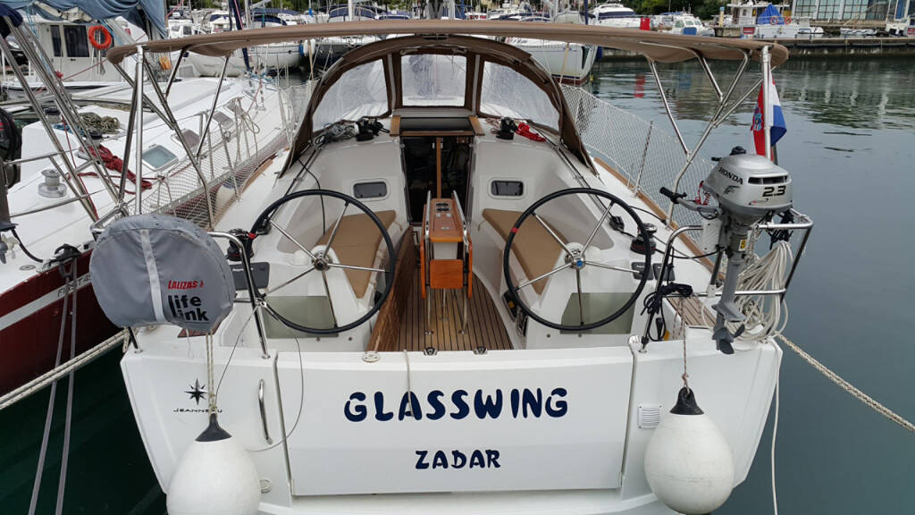 Sun Odyssey 349 Glasswing