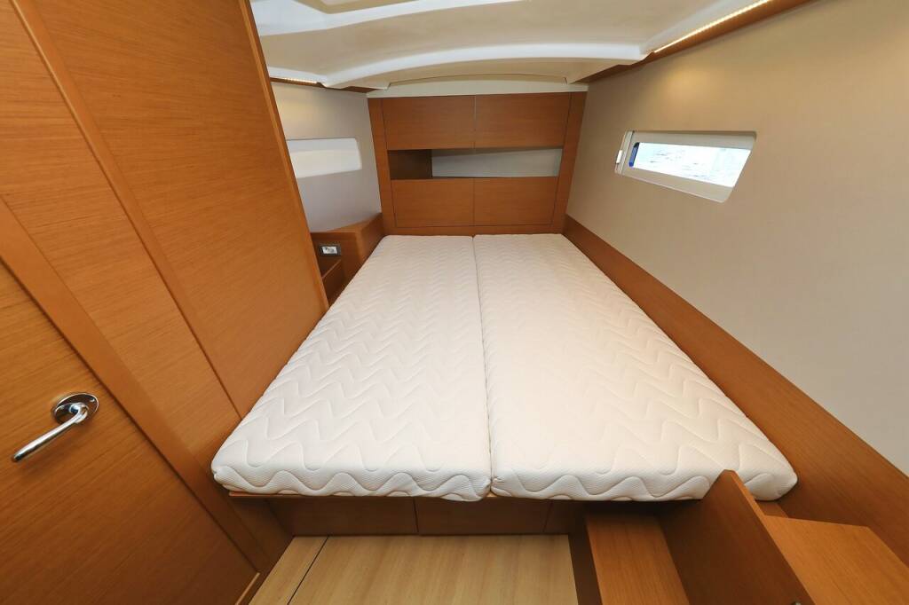 Sun Odyssey 410 Vague