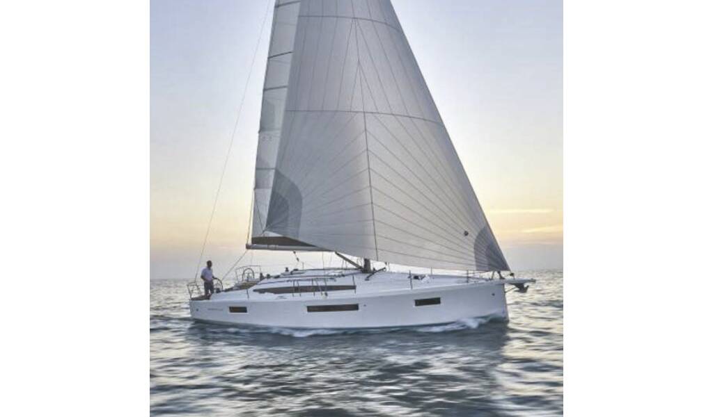 Sailing yacht Sun Odyssey 410 Anika