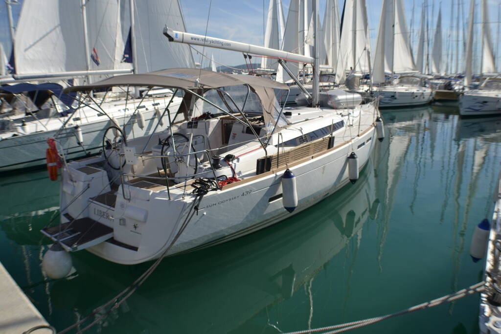 Sun Odyssey 439 Libera